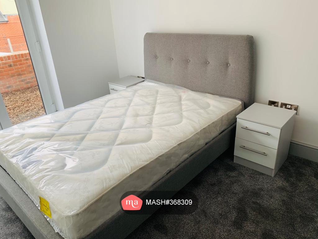 2 Bedroom Flat to rent in Birmingham - Mashroom