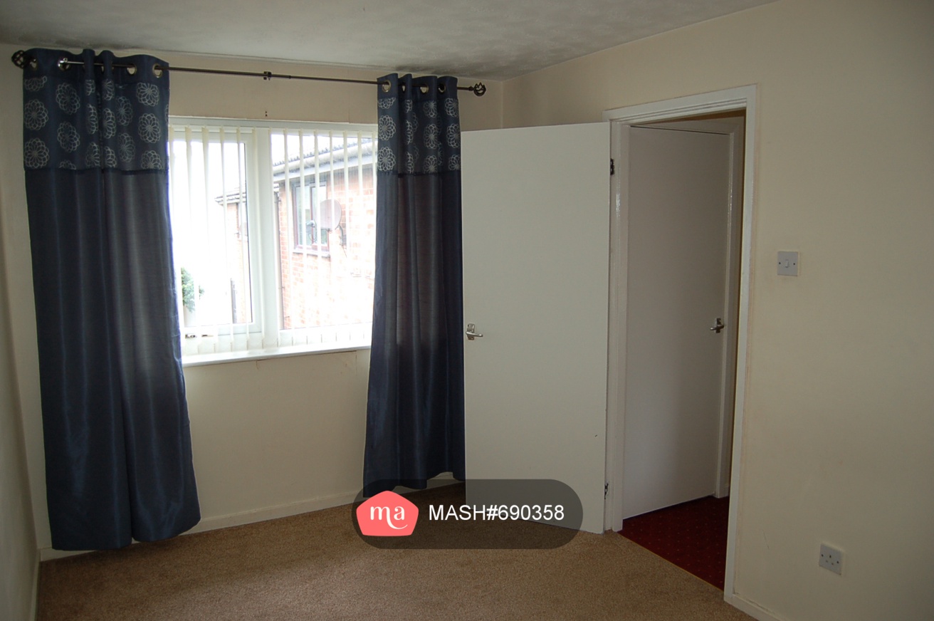 1 Bedroom Terraced to rent in Lytham st annes - Mashroom