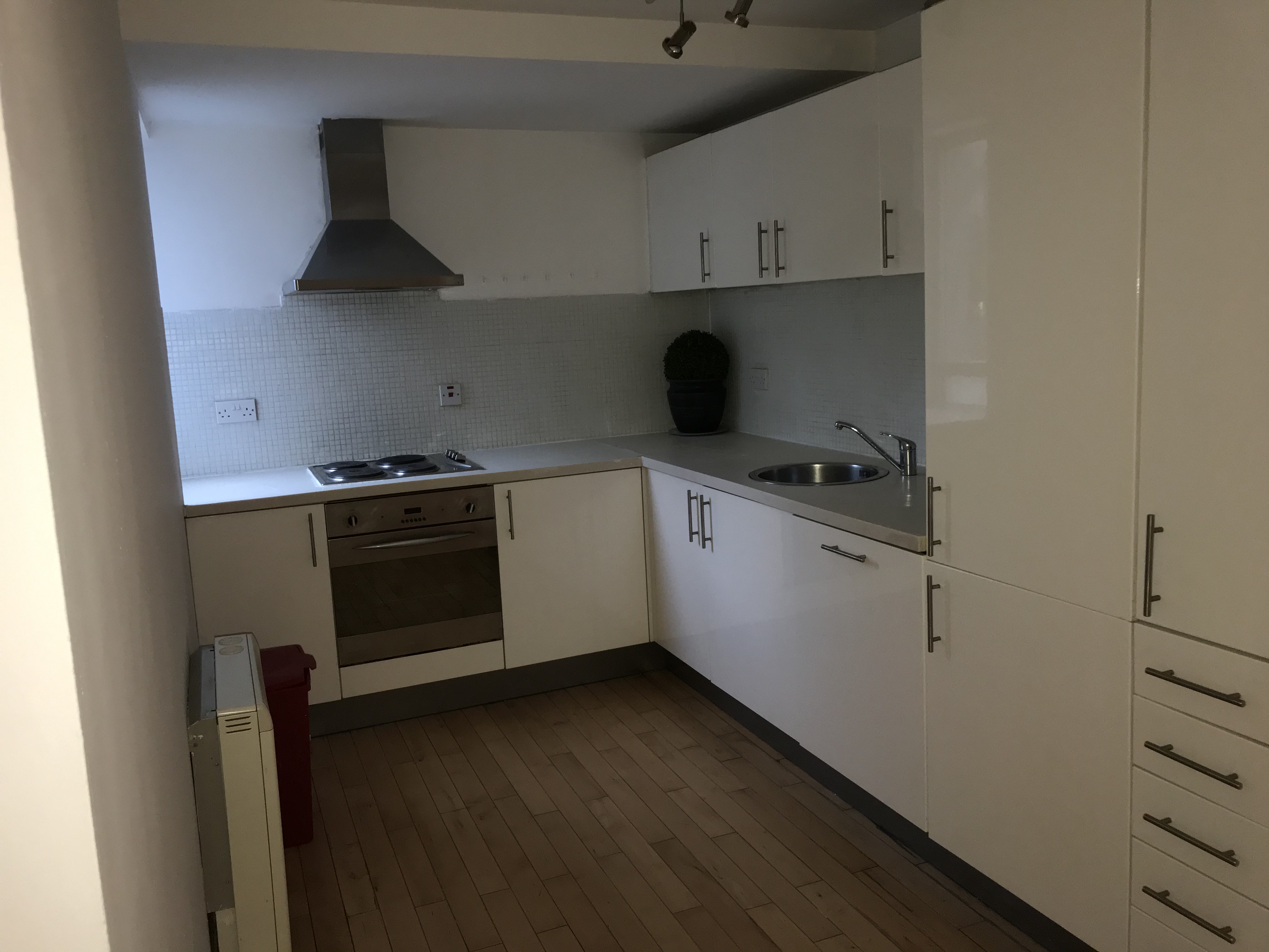 2 Bedroom Flat to rent in Salford - Mashroom