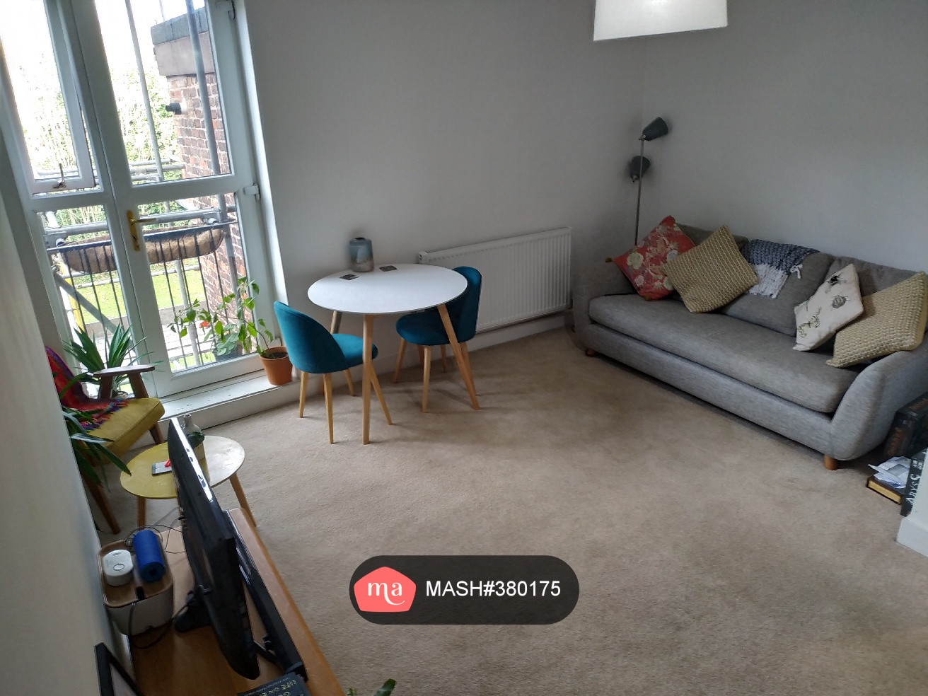 2 Bedroom Flat to rent in Manchester - Mashroom