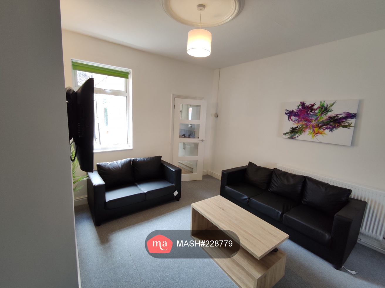 3 Bedroom Terraced to rent in Leicester - Mashroom